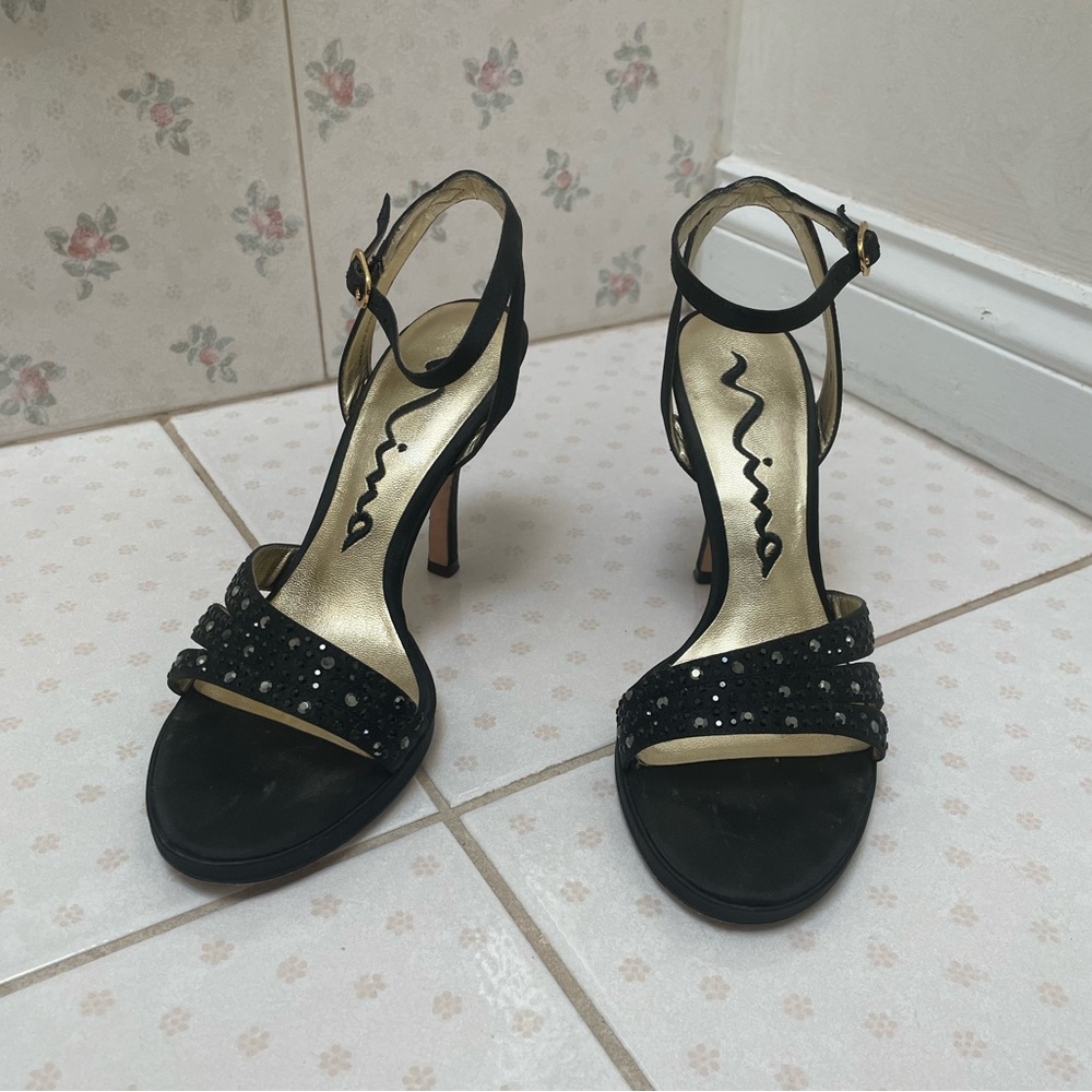 Nina Dress Shoes 👠